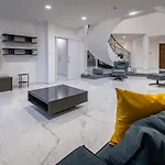 Mediterranean Dream Beachfront Βίλα