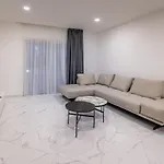 Mediterranean Dream Beachfront Βίλα