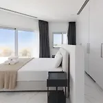Villa Mediterranean Dream Beachfront Larnaca
